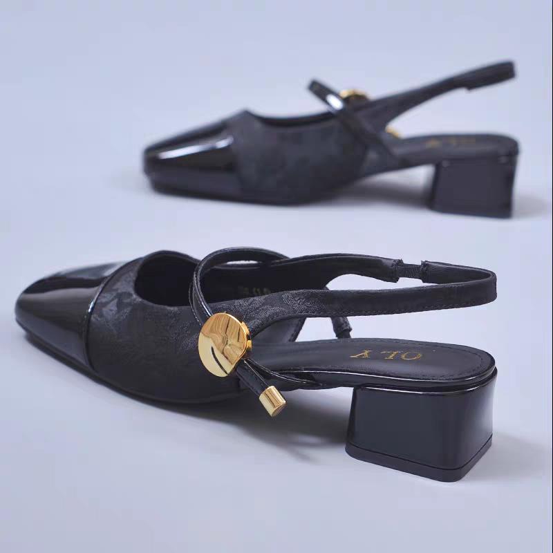 New Non-slip Round Toe Sandals Shoes Ladies Casual Summer Hollow Beach Elegant Shoes Korean Fashion Party Shoes Woman Design