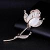 Korean Style Pearl Brooch: Versatile Floral Diamond Pin for Women's Coats