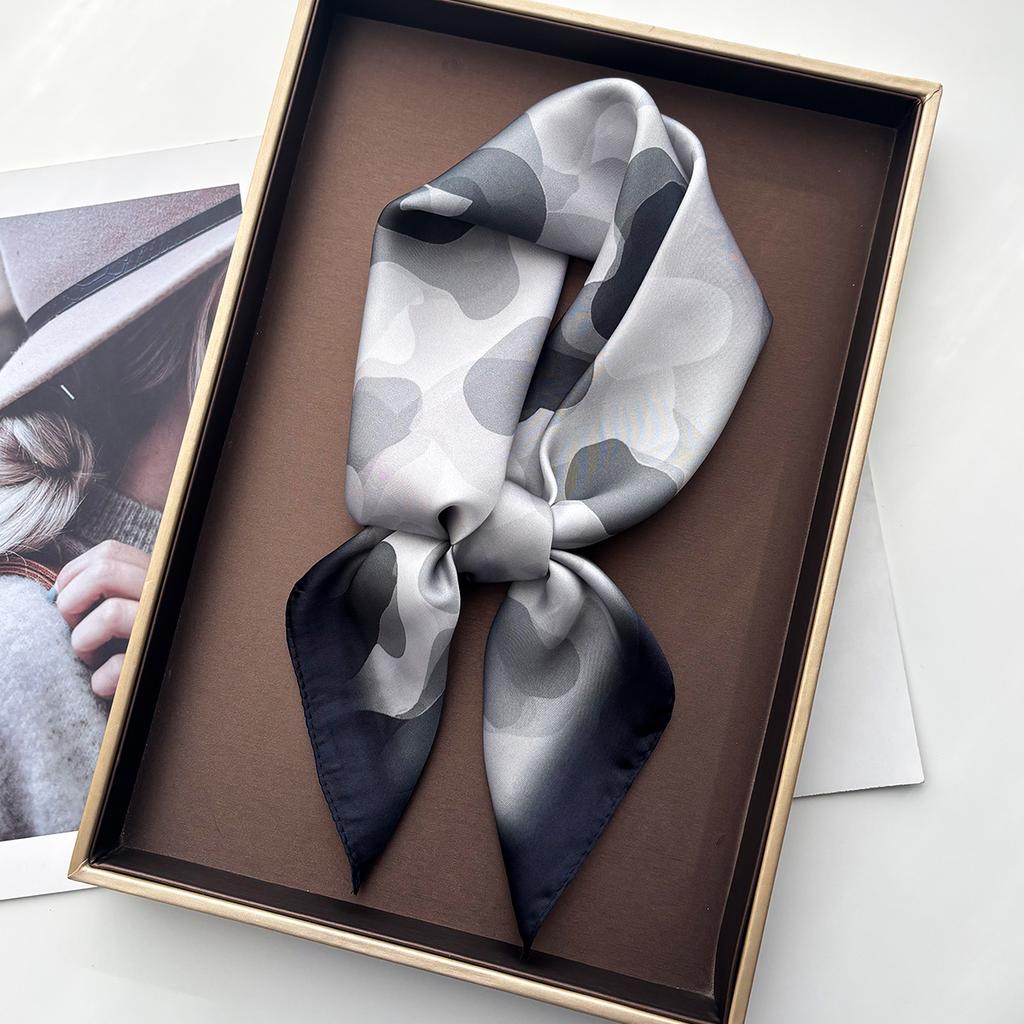 Luxury Color Square Scarf For Women Imitation Silk Scarves Bandanas Fashion Hijab Neckerchief For Beach Elegant Shawl Wraps