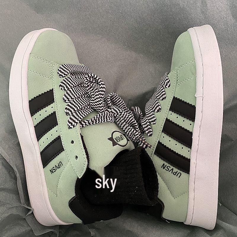 Trendy Men's Autumn Low-Top Casual Sneakers – Teen Versatile Three-Stripe German-Style Trainers with Thick Soles