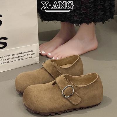 Sapatos fechados – Sapatos fechados
