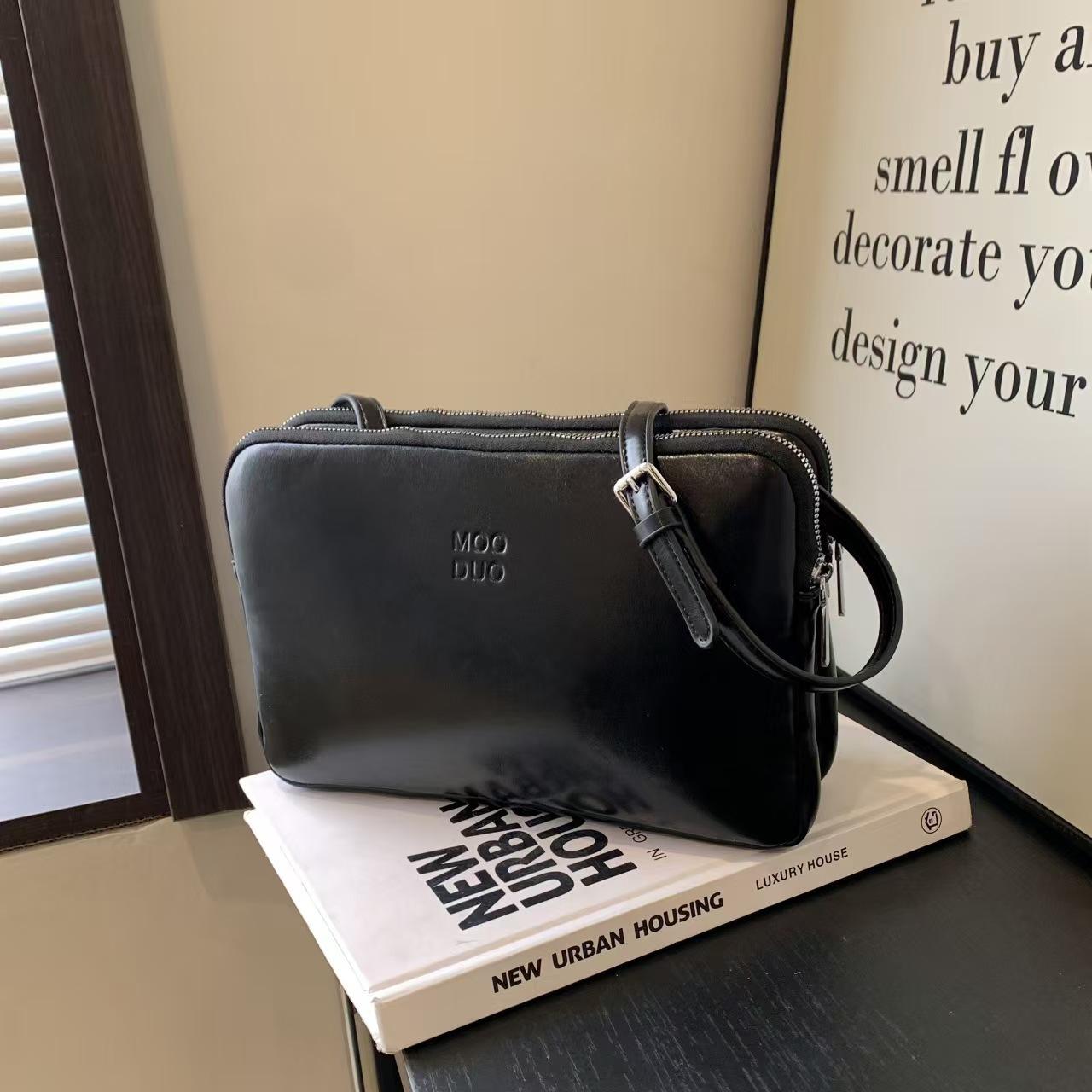 

High-End Women S French Niche Light Luxury Fashion Small Square Bag Commuter Messenger Bag чёрный