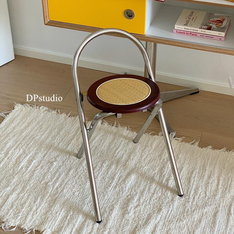 Stuhl für Esszimmer Klappbarer Esszimmerstuhl Akzentstuhl mit gewebter Polsterung Vintage Massivholz Rattanstuhl mit mittlerer Rückenlehne