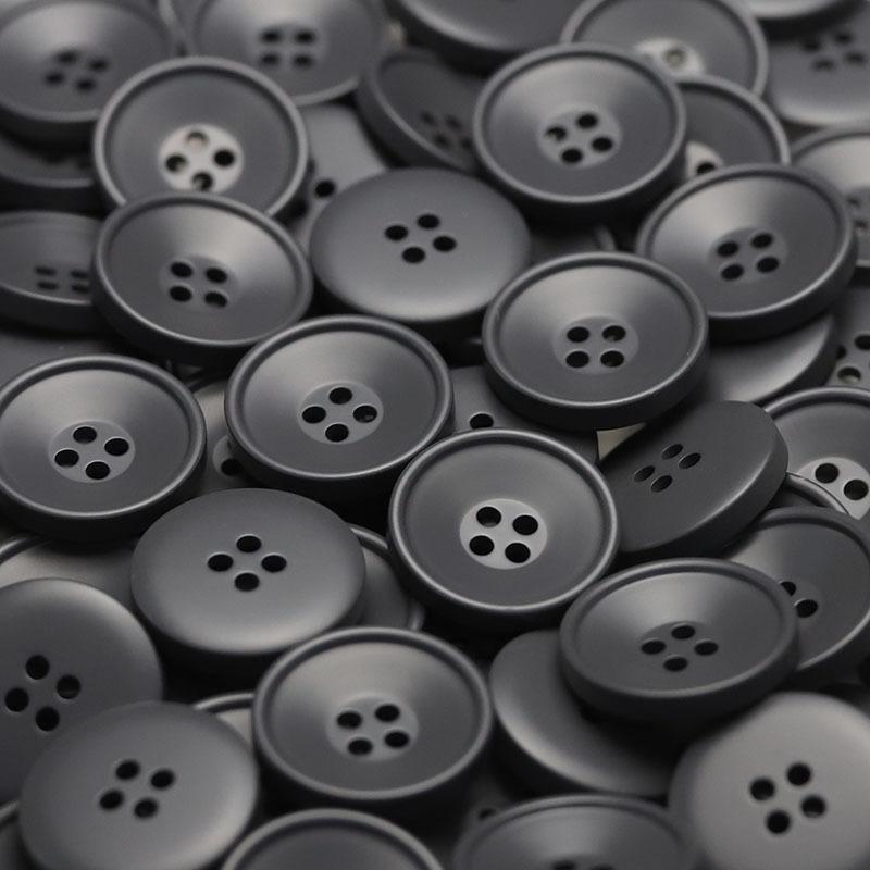 Furnitură, Nasture Rotund cu Patru Găuri din Rășină, Vopsea Spray Îngroșată, Nasture pentru Palton din Nailon cu Două Fețe, Nasture pentru Costum, Nasture pentru Pulover.
