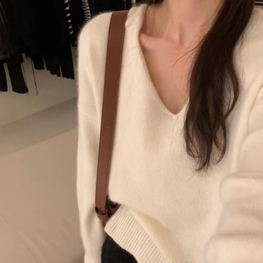 V-neck Knitted Sweater for Women Thick Autumn and Winter Loose and Fashionable Sweater Casual Long-sleeved Pullover