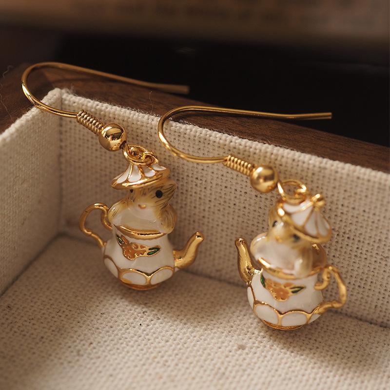 Fashion Earrings with New Enamel Craftsmanship Gold-plated Handmade Cartoon Earrings Accessories