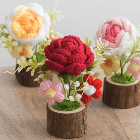 Handmade Crochet Potted Flower Artificial Knitted Flower Bouquet Forever Flower Gifts for Mother's