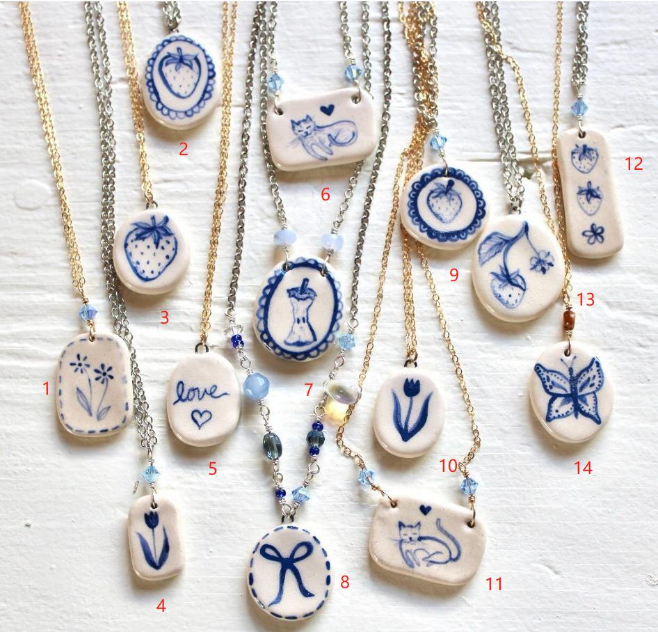 Personalized Niche Fresh Necklace Diy Strawberry Bow Pendant Necklace Collarbone Chain Color Retention