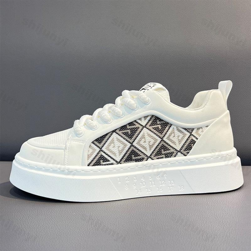 Men's Sneakers 2025 New Autumn Lightweight Breathable Comfortable Outdoor Casual Shoes Lace Up Non Slip Running Shoes Zapatillas