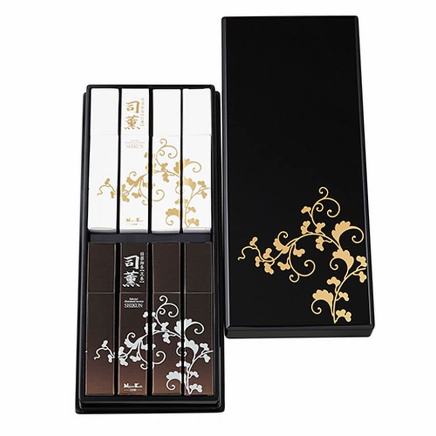 

Shikun Incense Set: Slightly Low Smoke, Sandalwood and Agarwood Scent, Luxurious Lacquer Box with Gift Wrapping and Noshi (Gift Wrapping). Perfect