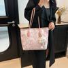 Autumn/winter 2025 Graffiti Portable Tote Bag