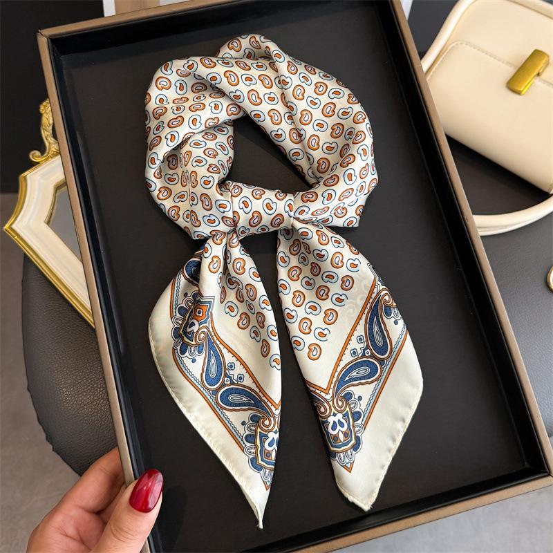 New Silk Square Scarf Women Retro Paisley Cashew Print Neckerchief Female Foulard Head Hijab Hairband Soft Neck Bag Ribbon Satin