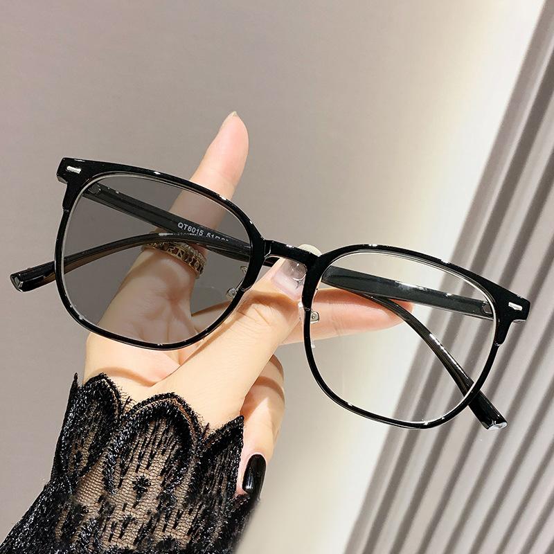 New Model Square-shaped Plain Face Anti-blue Light Ultra-lightweight Large Face Slimming Glasses For Nearsightedness