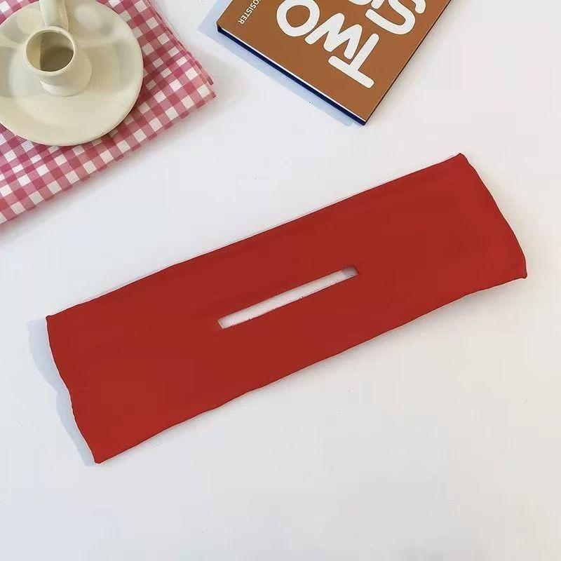 A lazy person's new type of bun hair clipper with a bow, a perfect hair accessory for women