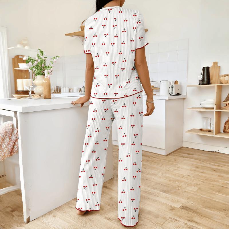 Spring and Autumn Women's Wide-Leg Print Pajama Set: Comfortable Short Sleeve Top and Long Pants for Indoor/Outdoor Wear.