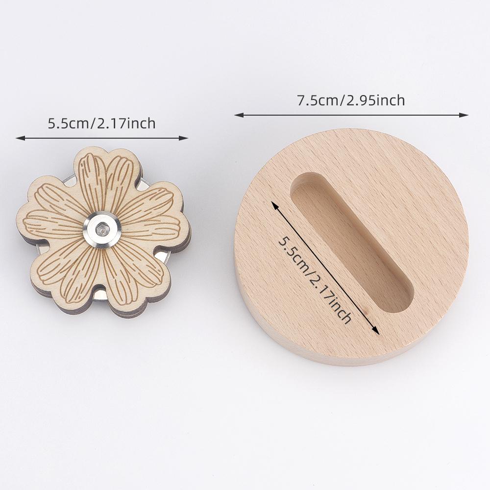 1pc flower shape thread cutter, hand sewing thread & yarn cutting tool, wool yarn cutting wooden frame, DIY sewing craft tool
