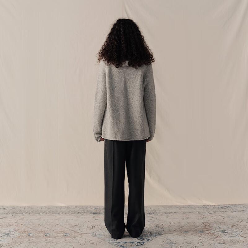 GREEN BELT Women's V-Neck Wool Blend Knit Sweater