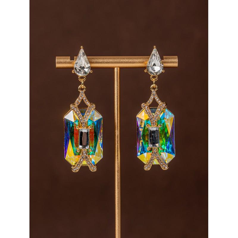 

Vintage Laser Sparkling Square Sugar Earrings With Personalized Light Luxury Charm Inlaid