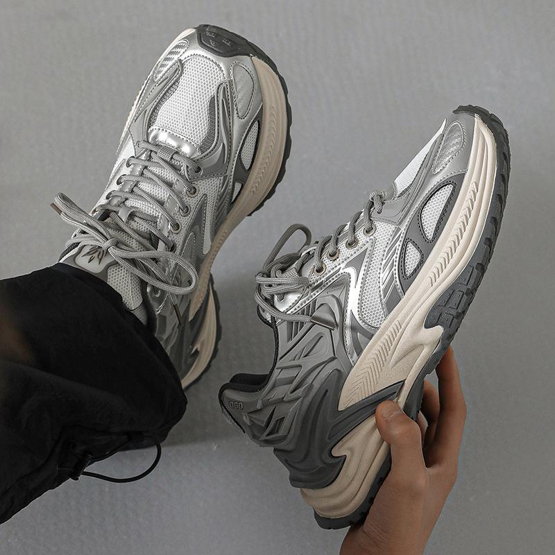 Men's Thick-soled Sports Shoes Men's Soft-soled Running Shoes Fashionable and Casual Breathable Height-enhancing Sneakers