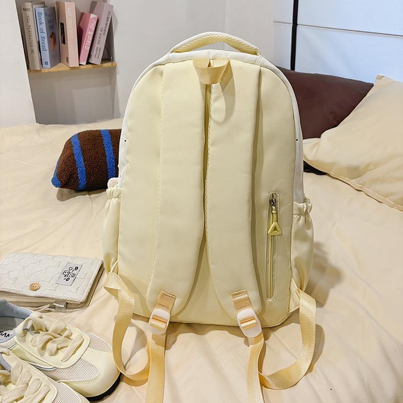 Light and Large-capacity Backpack, New High-value, Fresh and Sweet Plaid Schoolbag for Junior High School Students