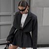 Krótki garnitur spódnicowy w stylu Y2K, europejski i amerykański: Blazer na proste ramiona + Super Mini Spódniczka Wiosna/Lato 2025