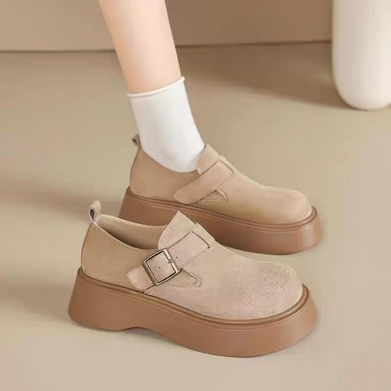 Women's new autumn versatile and comfortable thick-bottomed small man increases height and soft-bottomed Boken women