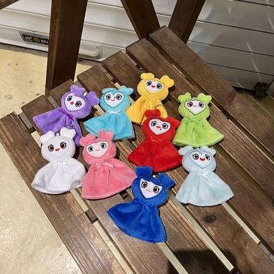 9 stücke Super Star Plüsch-schlüsselanhänger Anhänger ZWEIMAL Momo schöne Puppe Keybuckle Plüsch Spielzeug für Fans EINMAL Mädchen