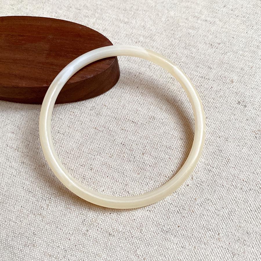 Acrylic Marbled Thin Round Bangle - Retro Minimalist Luxury Bracelet for Women