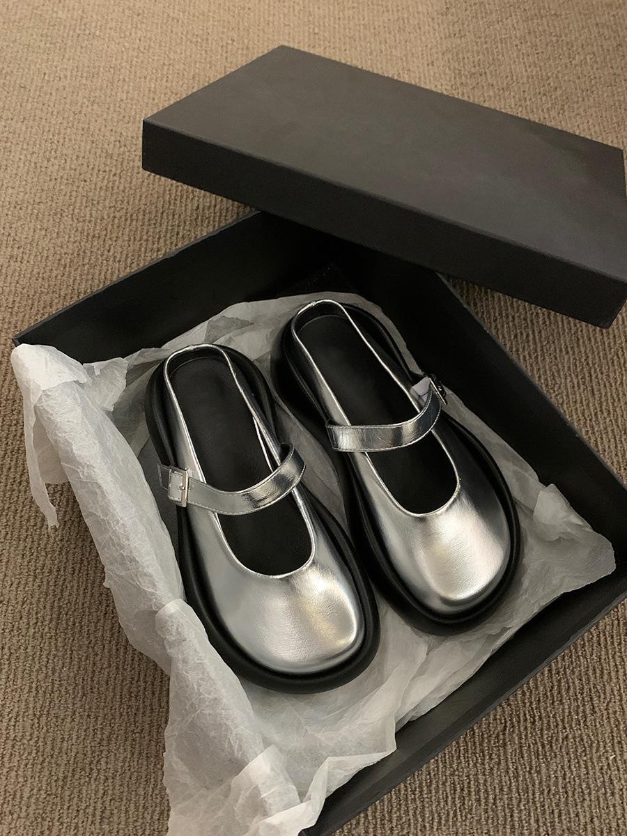 

Туфли-полушапки Мэри Джейн с сумкой на голове, женская одежда 2024 года, новый универсальный модный тренд, туфли-бублики на платформе 40 серебряный