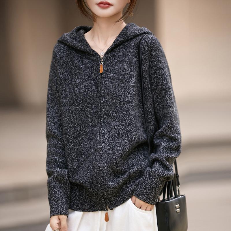 Autumn/Winter Women's 100% Pure Wool Hooded Cardigan Coat with Double Zipper and Long Sleeves.