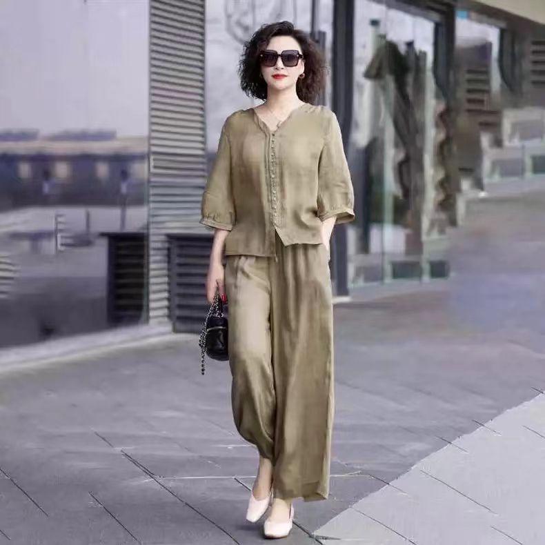 2025 Women's Retro Fashion Casual Two-Piece Set: Top & Wide-Leg Pants