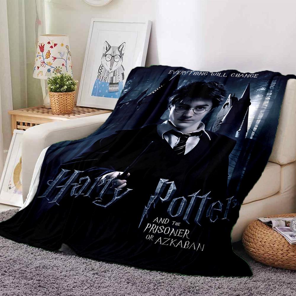 

1pc Harry Potter Prisoner of Azkaban Flannel Blanket Soft Warm Throw for Home, Office, Travel, All-Season Cozy Bedding GiftL1193 80cmx120cm(31inx47in)