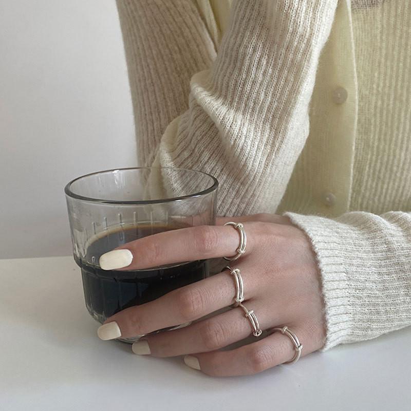 S925 Elegant Adjustable Sterling Silver Ring For Women Featuring Minimalist Geometric Design