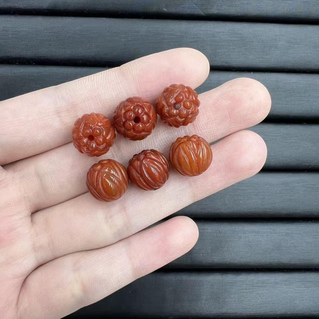 Red Agate Nan Hong Lion & Nine-Tailed Fox Beads for DIY Bracelets