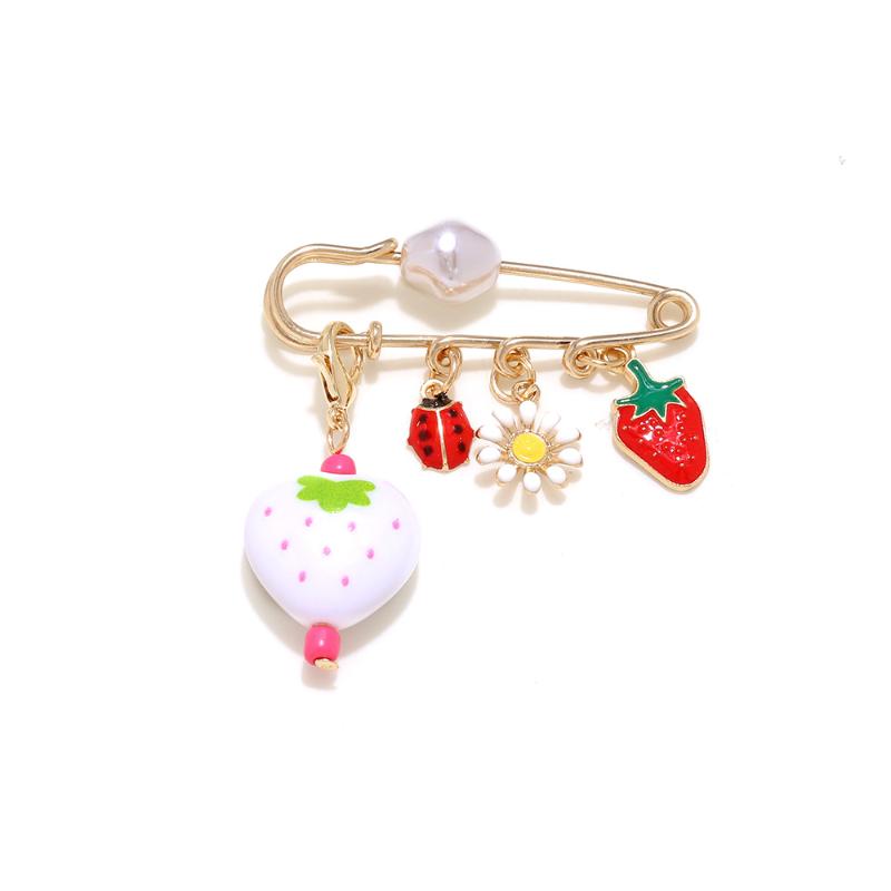Ozean-Element Brosche für Damen Quasten-Kette Mit Stilvollem Erdbeer-Herz-Design Für Mode