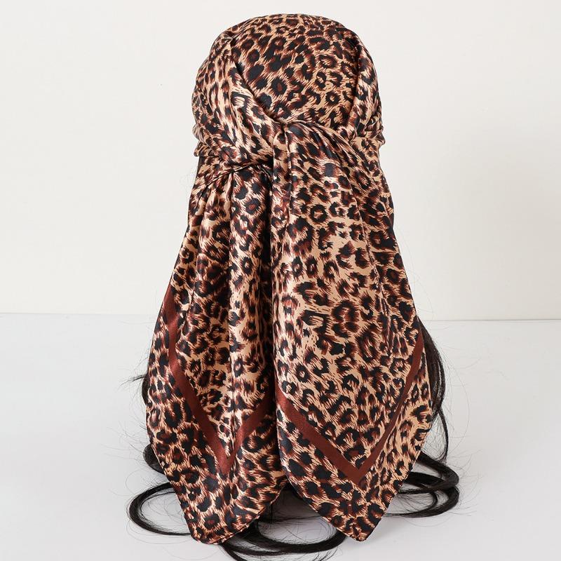 New cashew print silk scarf women's trend versatile shawl satin headscarf 90 square scarf scarf women
