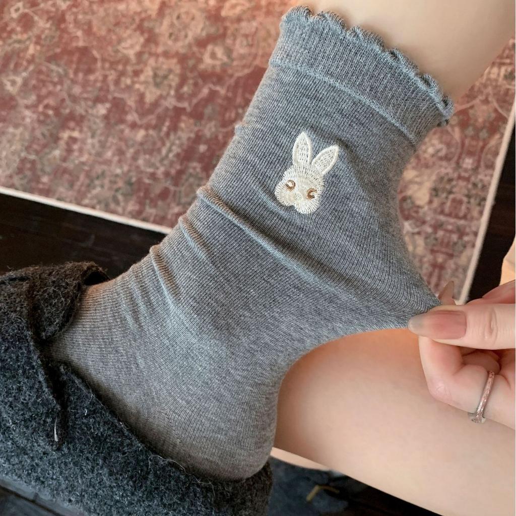 Cartoon medium tube female embroidery cute socks socks rad cotton pile color socks beautiful bunny lace
