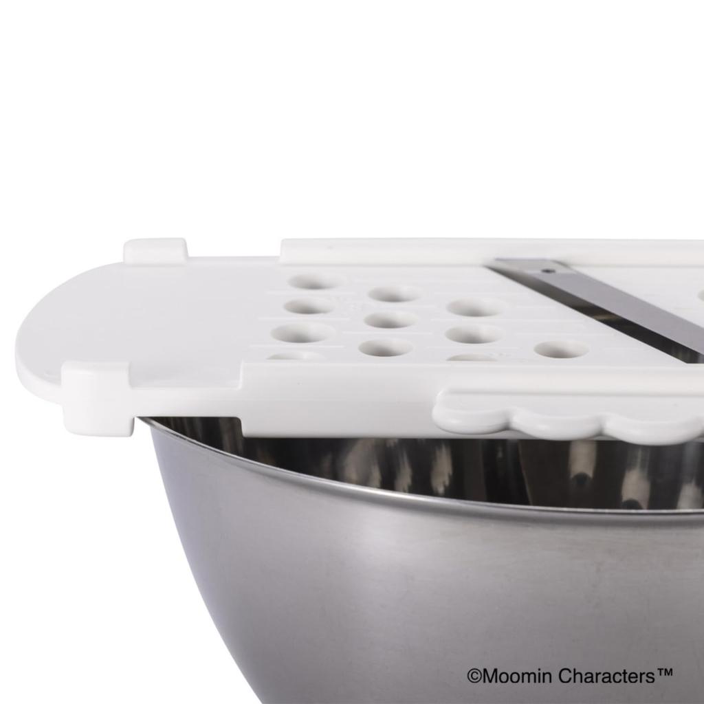 KAI Corporation Slicer Moomin Made in Dishwasher Easy to for Grating DH7405 Grater, Design, Japan, Safe, Clean, Radishes, White,