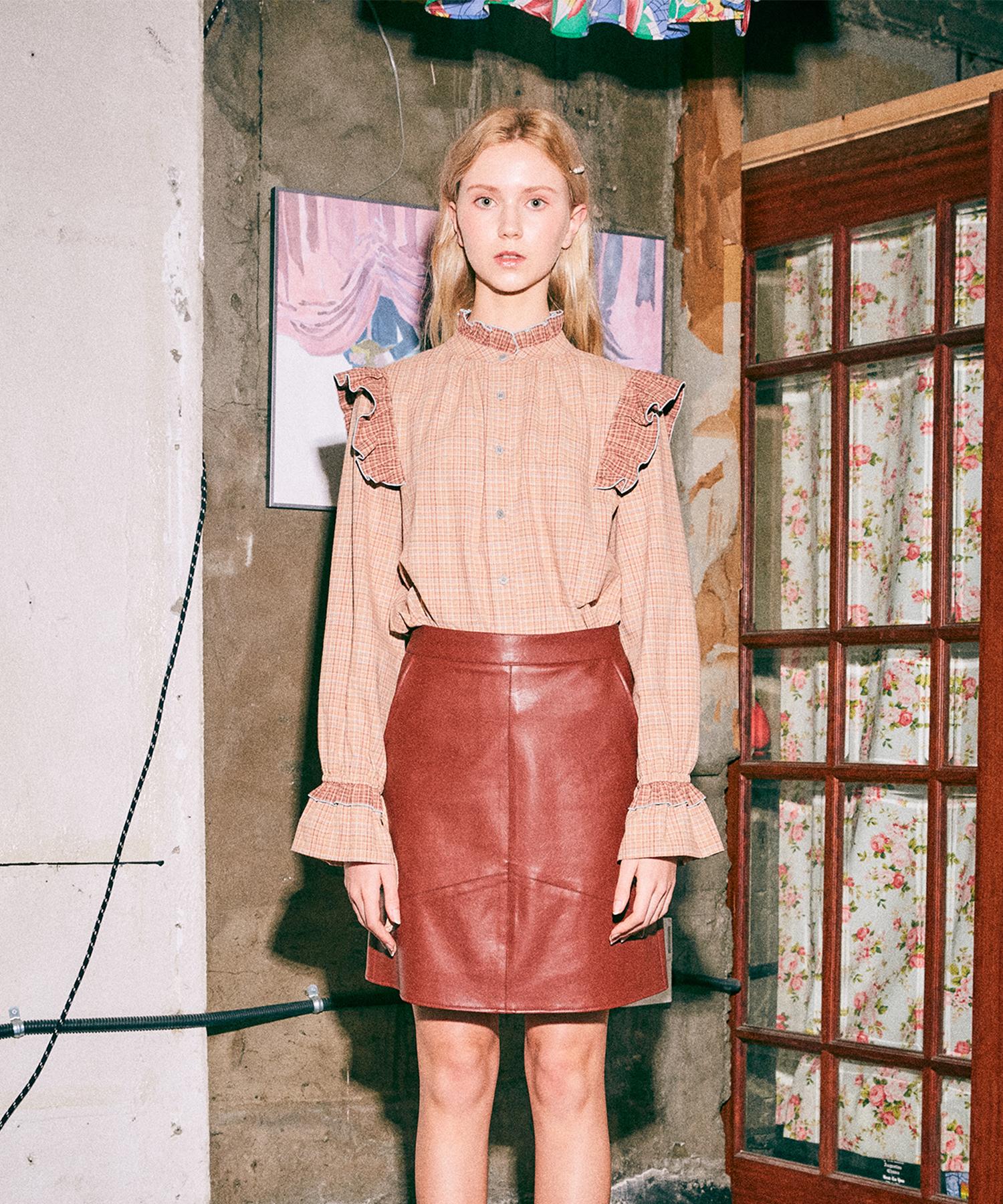 Near And Dear Rosie Check Ruffle Blouse Brown/Free