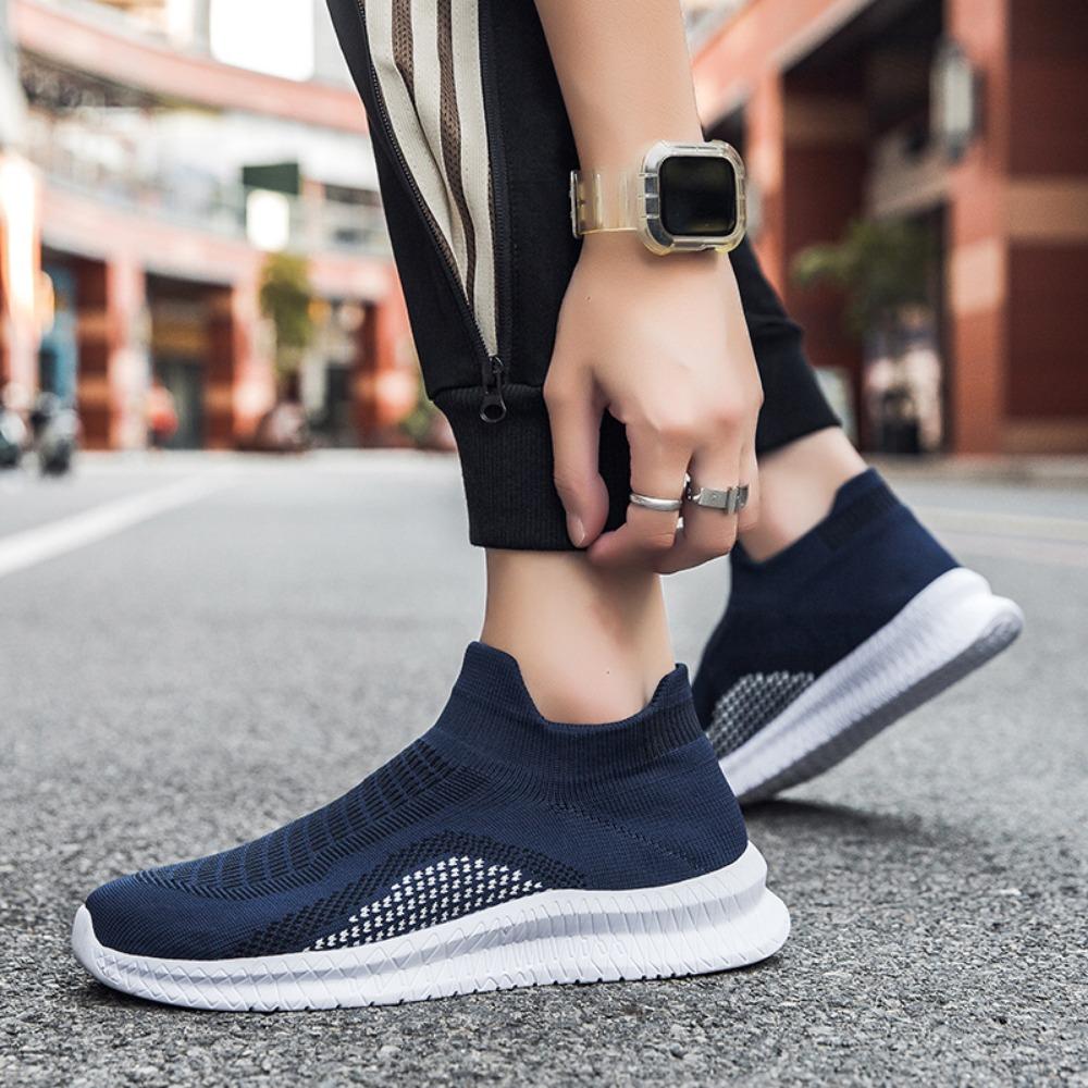 New Sneakers Men Running Shoes Breathable Outdoor Sports Lightweight Sneakers for Men Comfortable Athletic Training Men Shoes