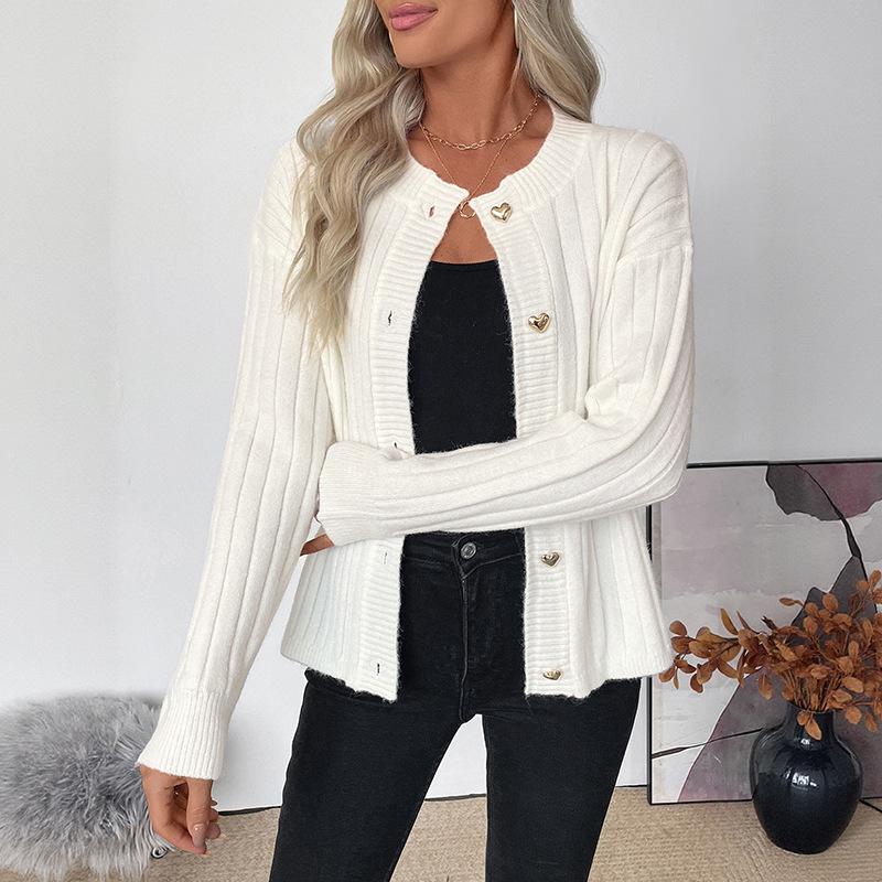 A New Autumn and Winter Simple and Sweet Style Loose Metal Heart-shaped Button Solid-color Sweater Coat Cardigan