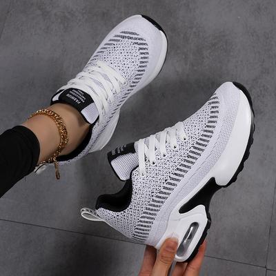 Obuwie damskie – Sneakersy