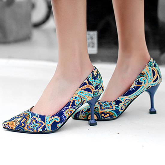 Women's high-heeled single shoes spring and summer pointed thin heels large size versatile low-top shoes