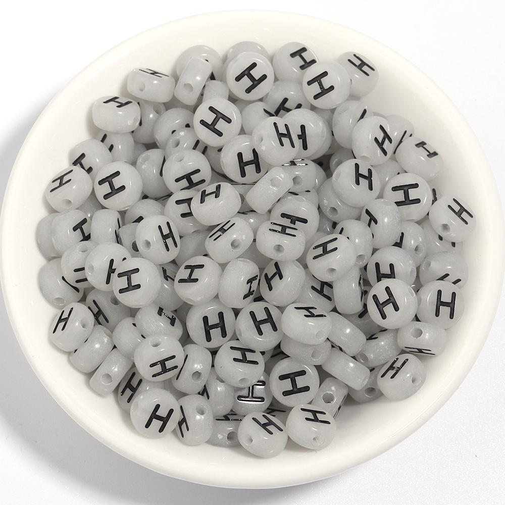100pcs 7mm Acrylic Luminous Beads Flat Round Alphabet Loose Spacer Beads For Jewelry Making DIY Bracelets Necklace Accessories