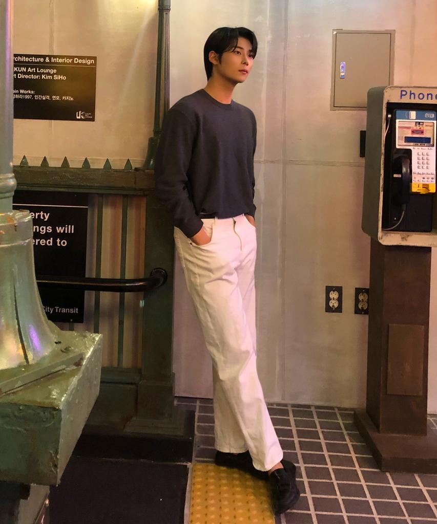 MINDBRIDGE [On] Crop Round Neck Oversized Daily Knit - 3 Colors