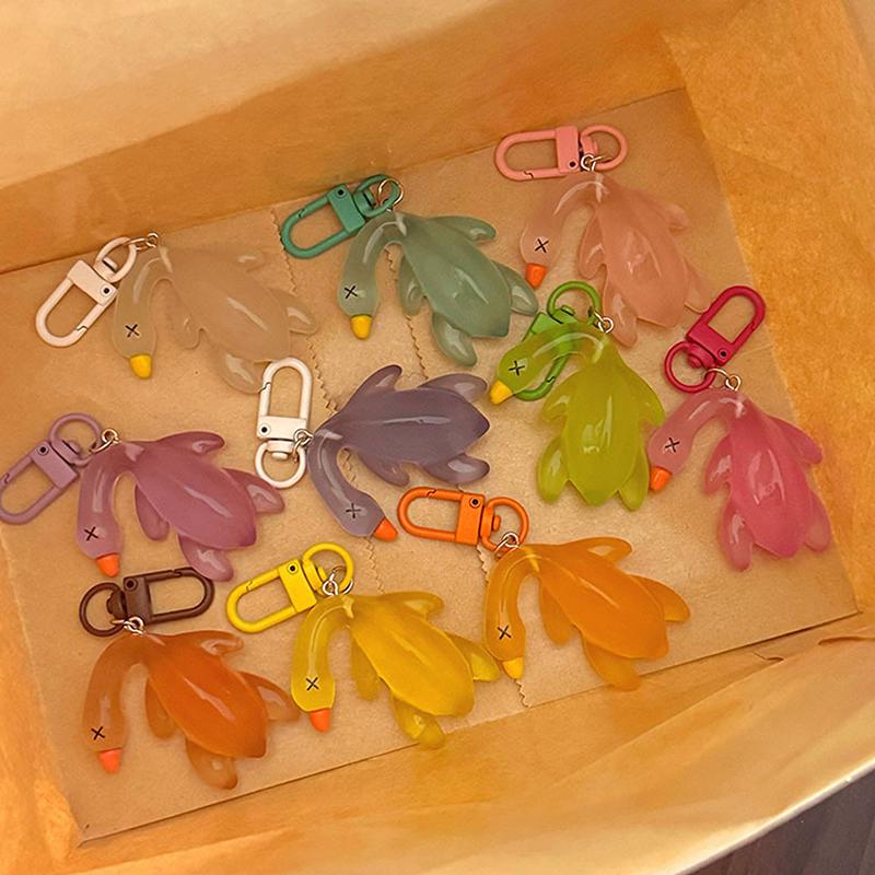 2Pcs Creative Color Change Duck Keychain  Colorful Roast Duck Keychain Novelty Cute Backpack Decoration Accessories Gifts