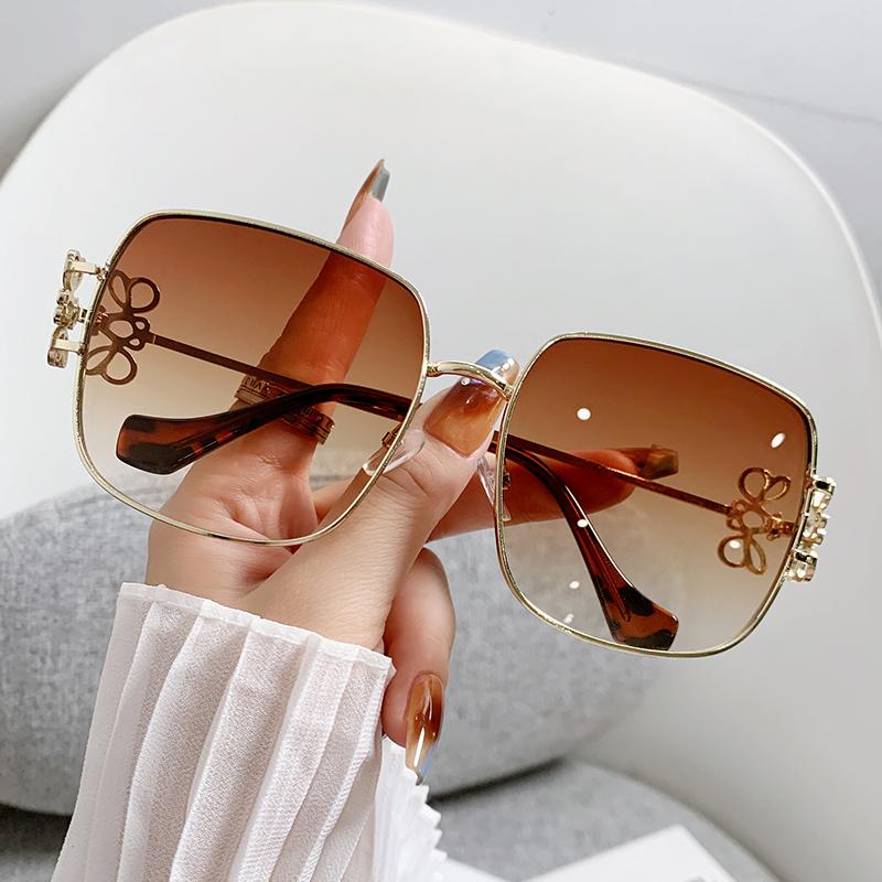 

Очки высокого класса Sense Hollow Trendy Fashion женские солнцезащитные очки с козырьком в стиле ретро 98101