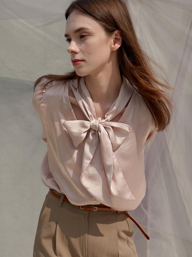 SORRY, TOO MUCH LOVE Nobility Satin Ribbon Scarf Blouse_Beige