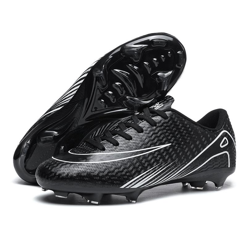 

New Men Football Boots Breathable Soccer Shoes Ultralight Non-Slip Unisex Drop Shipping Outdoor Sports Shoes Training Sport 34