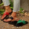 Fashion Metal Decor Summer Flip Flops for Women Lightweight Clip Toe Flat Sandals Woman Comfortable Non Slip Beach Slippers 2025